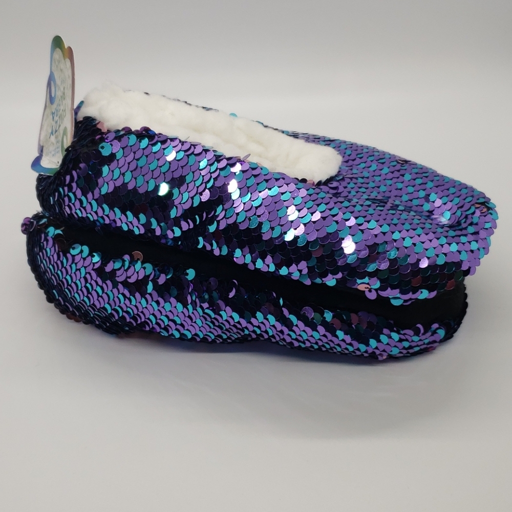 🆕️ Fuzzy Babba Mermaid Slipper Socks